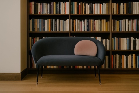 Sofa tapicerowana 2 osobowa Plum